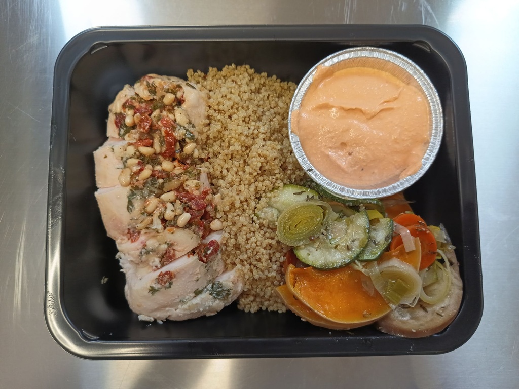 [REF-SV-001] Blanc de poulet farci, quinoa et légumes